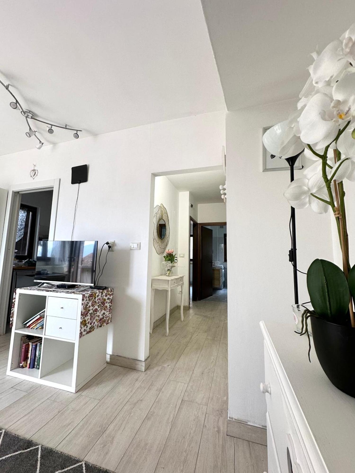 Lake Apartment Ischia White Tenna Exterior photo